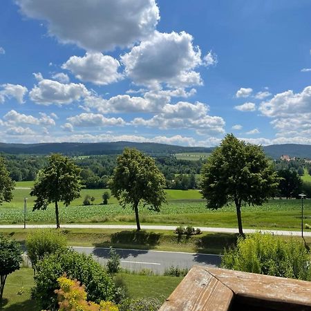 Ferienwohnungen Am Kirchberg Kapplblick Neualbenreuth Exteriör bild