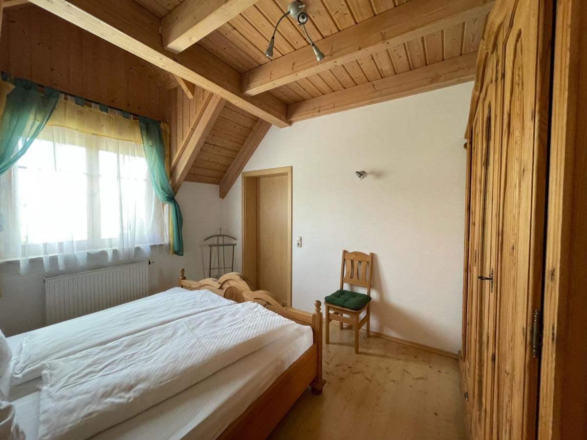 Ferienwohnungen Am Kirchberg Kapplblick Neualbenreuth Exteriör bild